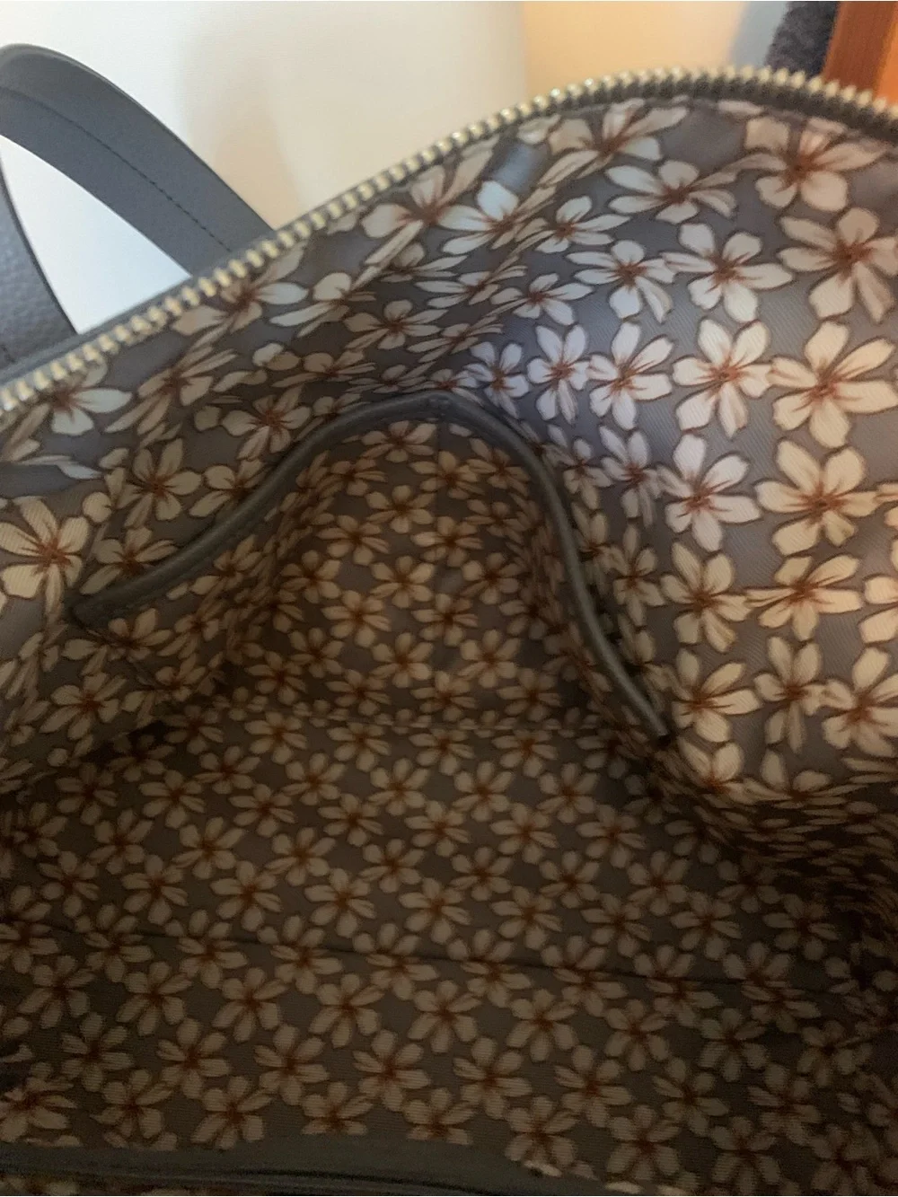 Vera Bradley satchel tote